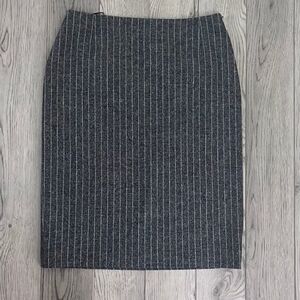 Escada Women Size 40 Wool Gray Pinstrip Pencil Straight Skirt Office Modern Work